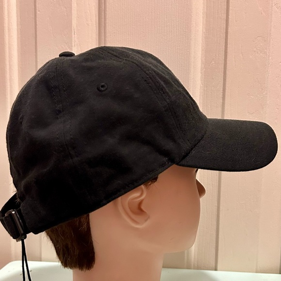 NWT Oakley Adjustable Strap Hat Cap - Picture 5 of 10